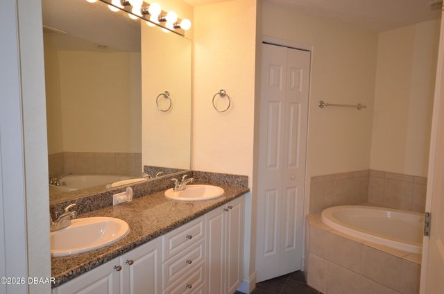 2 Oceans West Blvd Apt 506, Daytona Beach Shores, FL 32118