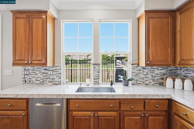 6122 Ashwell Way, Vallejo, CA 94591