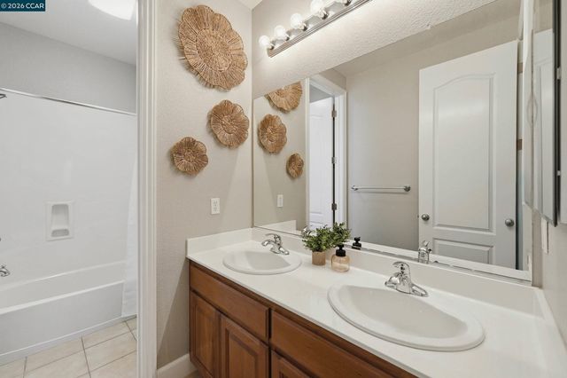 6122 Ashwell Way, Vallejo, CA 94591