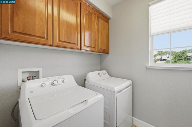 6122 Ashwell Way, Vallejo, CA 94591