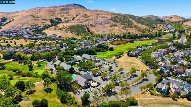 6122 Ashwell Way, Vallejo, CA 94591