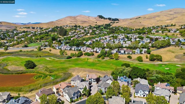 6122 Ashwell Way, Vallejo, CA 94591