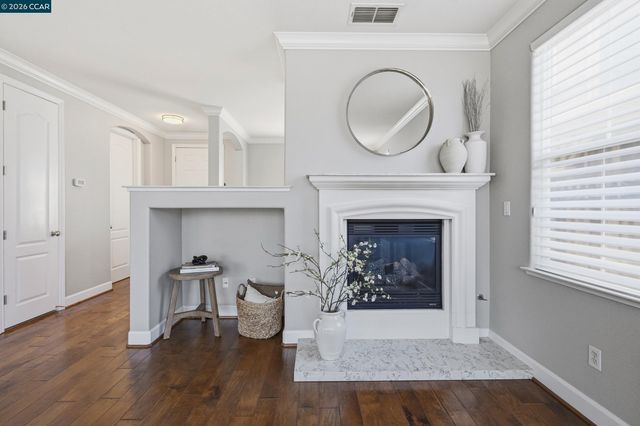 6122 Ashwell Way, Vallejo, CA 94591