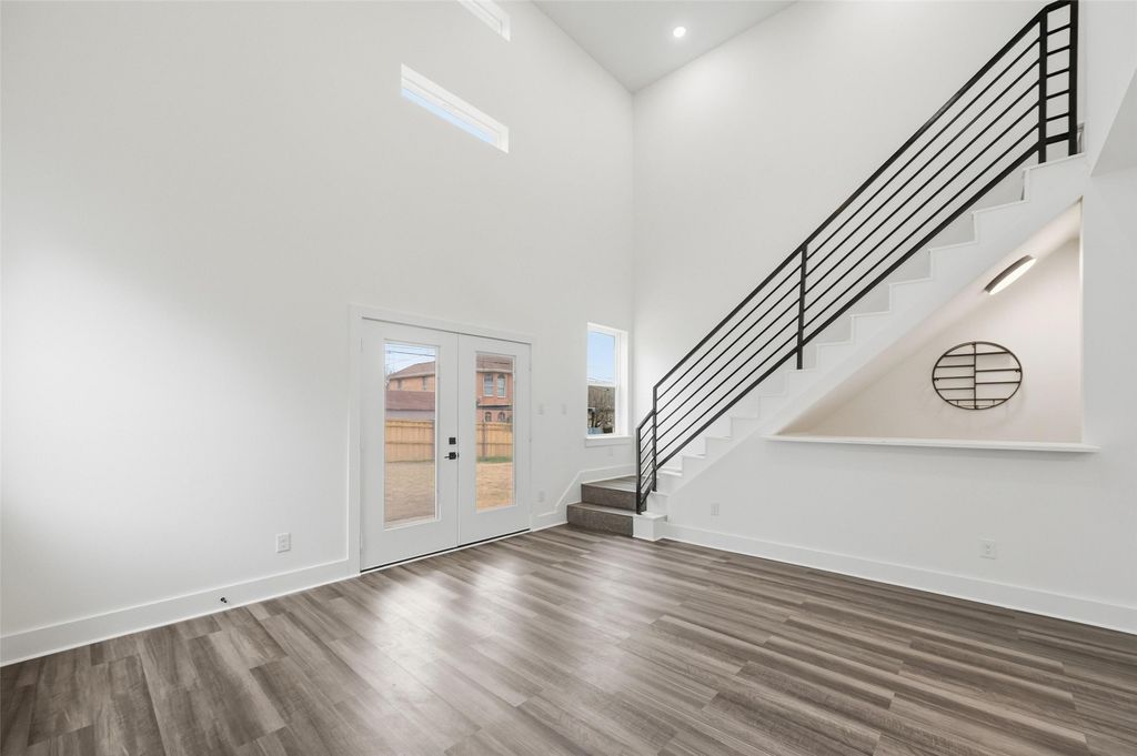 4448 Marcell Avenue, Dallas, TX 75211 — photo 5