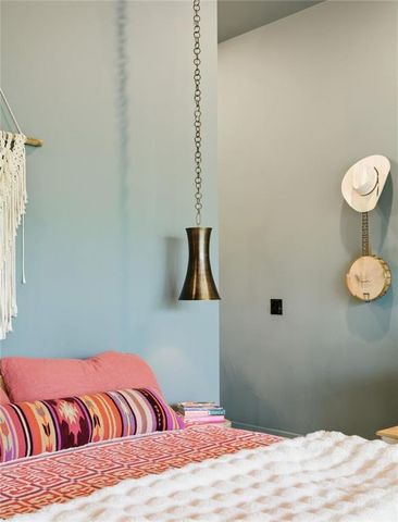 571 Overbrook Drive NW, Atlanta, GA 30318