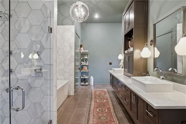 571 Overbrook Drive NW, Atlanta, GA 30318