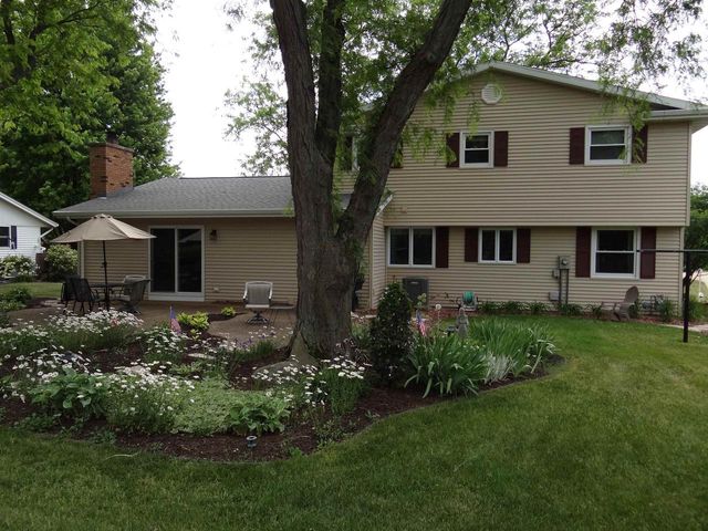 531 Greendale Drive, Janesville, WI 53546