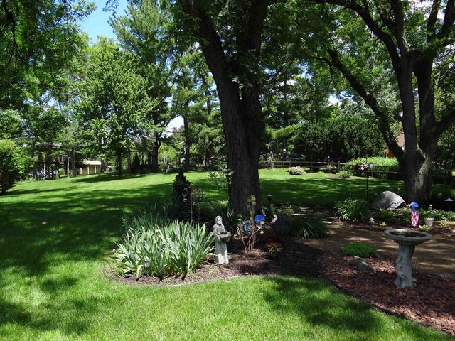 531 Greendale Drive, Janesville, WI 53546