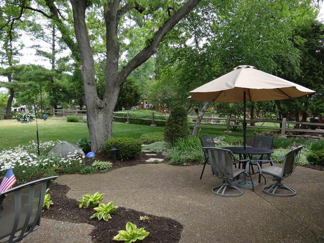531 Greendale Drive, Janesville, WI 53546