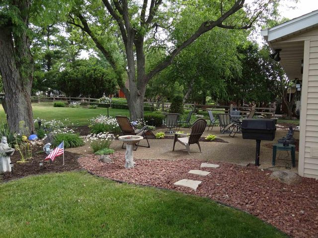 531 Greendale Drive, Janesville, WI 53546