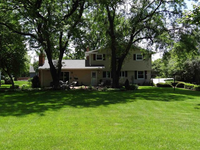 531 Greendale Drive, Janesville, WI 53546