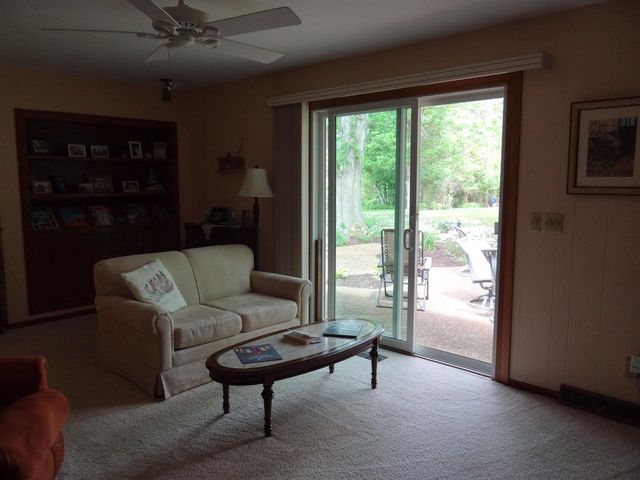 531 Greendale Drive, Janesville, WI 53546