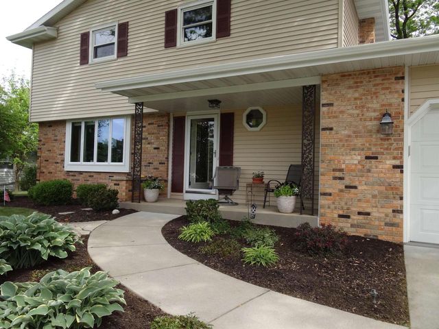 531 Greendale Drive, Janesville, WI 53546
