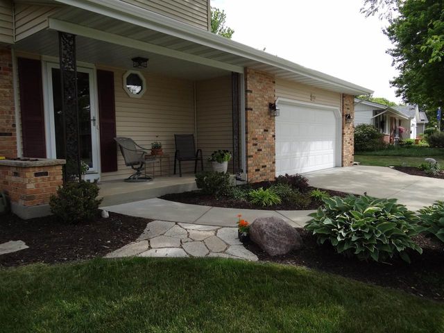 531 Greendale Drive, Janesville, WI 53546