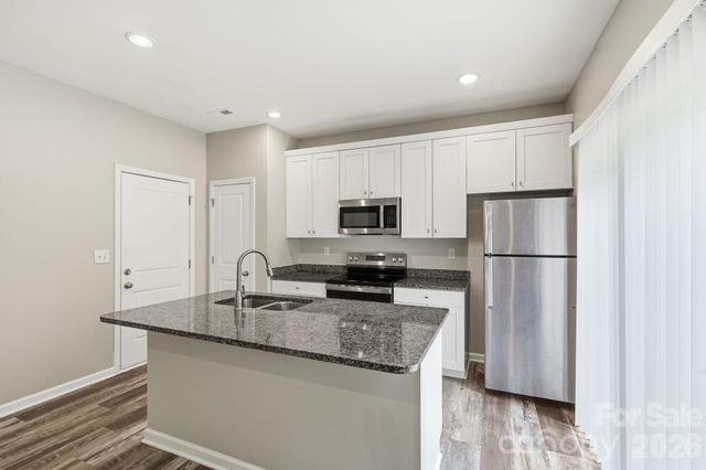 248 Valleybrook Lane, Troutman, NC 28166