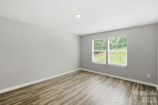 248 Valleybrook Lane, Troutman, NC 28166
