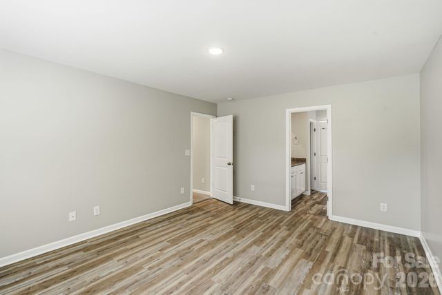 248 Valleybrook Lane, Troutman, NC 28166