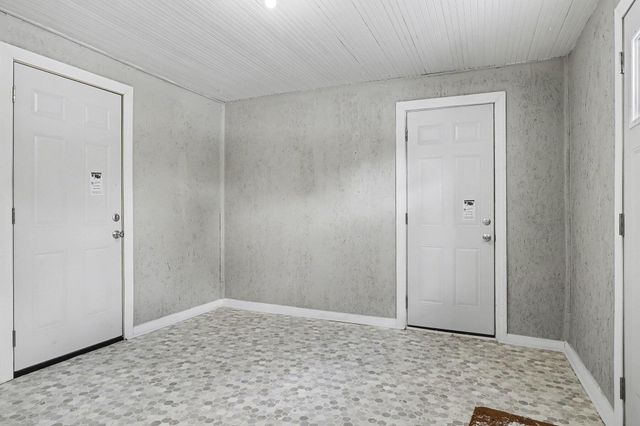 3011 E Main Street, Kalamazoo, MI 49048