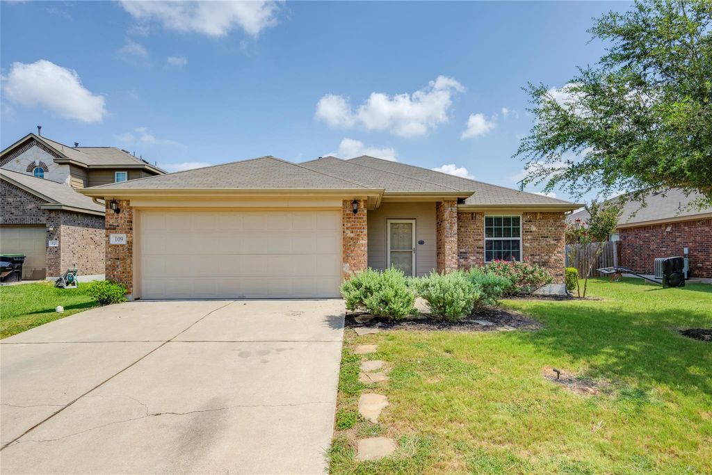 109 Mollie DR, Hutto, TX 78634