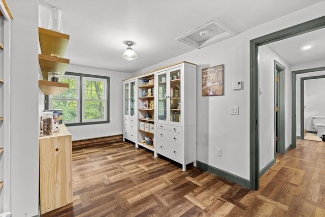 10 Flint Locke Dr, Duxbury, MA 02332