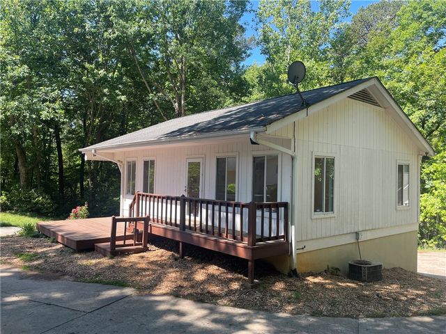 485 Mountain Rest Lake Road, Mountain Rest, SC 29664