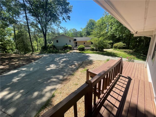 485 Mountain Rest Lake Road, Mountain Rest, SC 29664