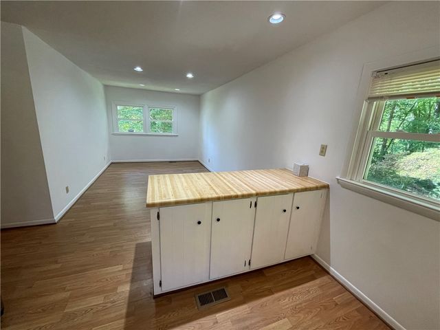 485 Mountain Rest Lake Road, Mountain Rest, SC 29664