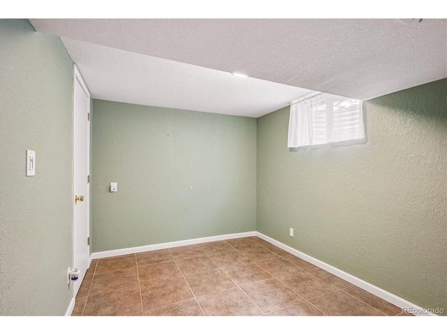 3912 S Cherokee St, Englewood, CO 80110