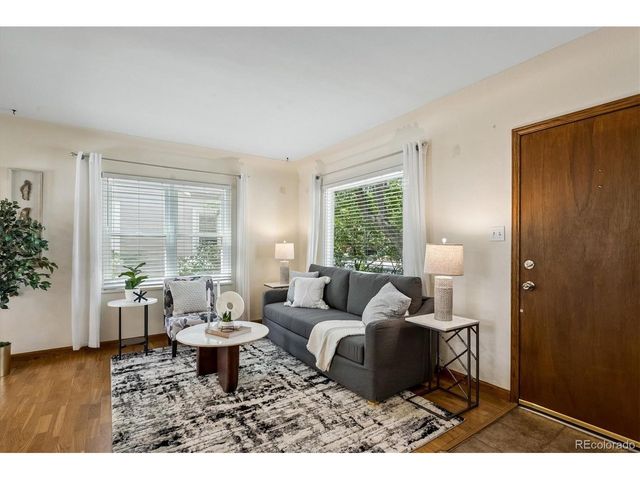3912 S Cherokee St, Englewood, CO 80110
