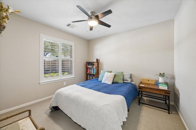 608 Brad Court, Webster, TX 77598