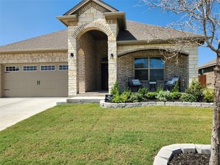 303 Clayton Street, Glenn Heights, TX 75154