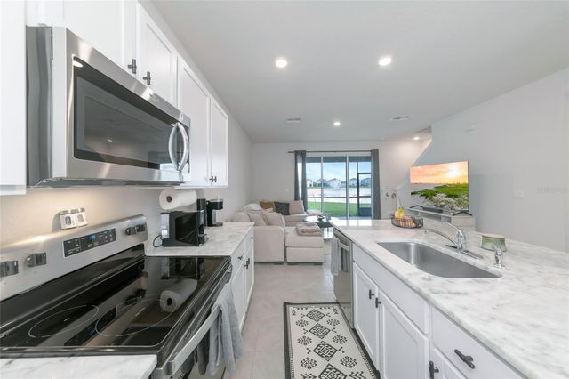 17645 CRESCENT MOON LOOP, Bradenton, FL 34211