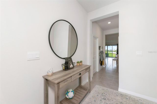 17645 CRESCENT MOON LOOP, Bradenton, FL 34211