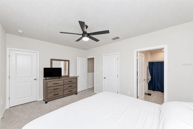 17645 CRESCENT MOON LOOP, Bradenton, FL 34211