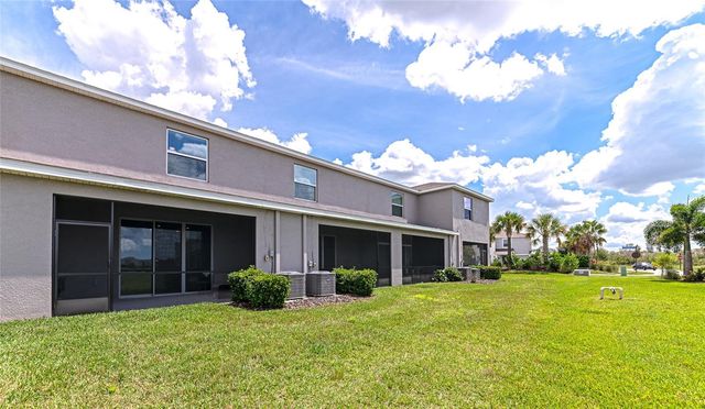 17645 CRESCENT MOON LOOP, Bradenton, FL 34211