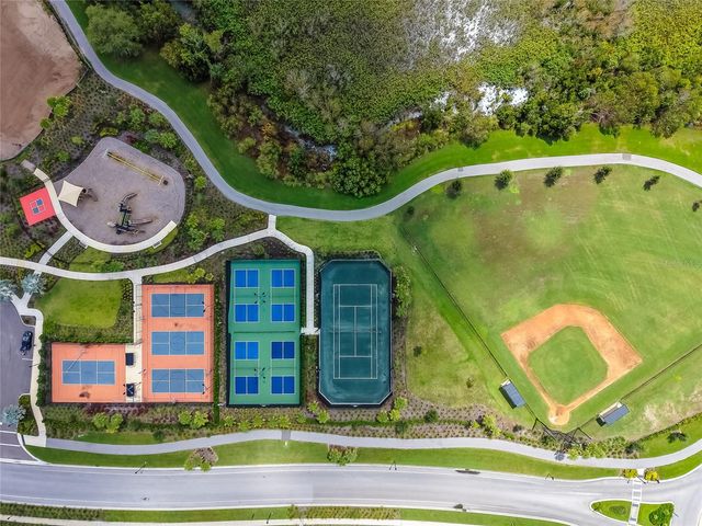17645 CRESCENT MOON LOOP, Bradenton, FL 34211