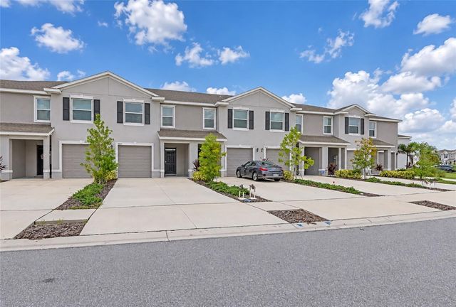 17645 CRESCENT MOON LOOP, Bradenton, FL 34211