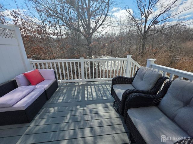 27 Wisteria Court, Monroe, NJ 08831
