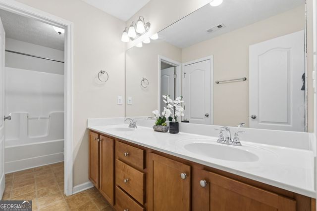 2287 Park Manor View, Snellville, GA 30078