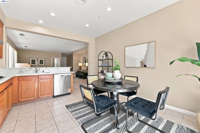 2706 Serene Ct, Brentwood, CA 94513