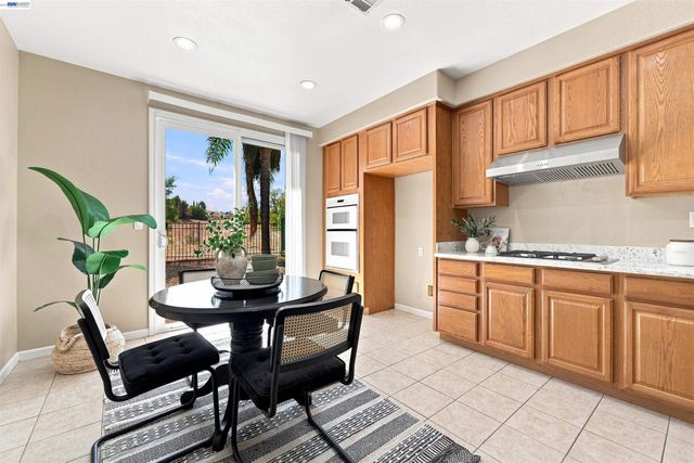 2706 Serene Ct, Brentwood, CA 94513