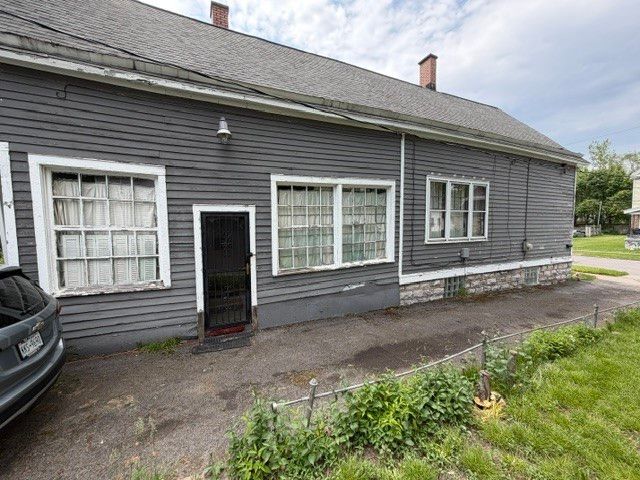 63 Woeppel Street, Buffalo, NY 14211