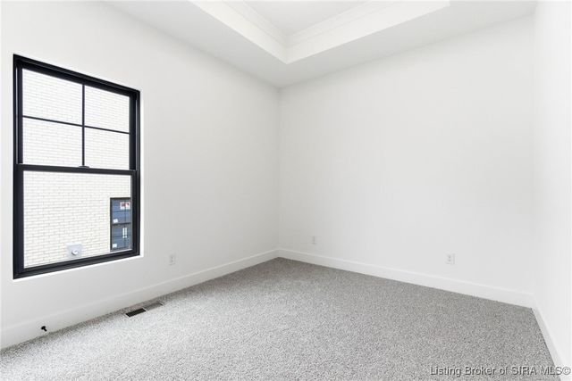 711 Lillian Way, Jeffersonville, IN 47130