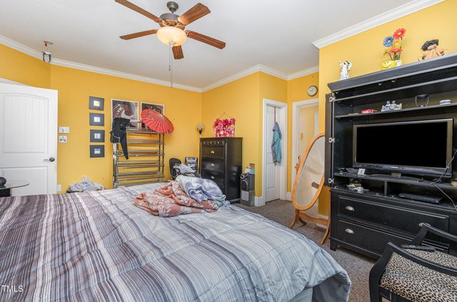 3304 Black Stallion Court, Zebulon, NC 27597