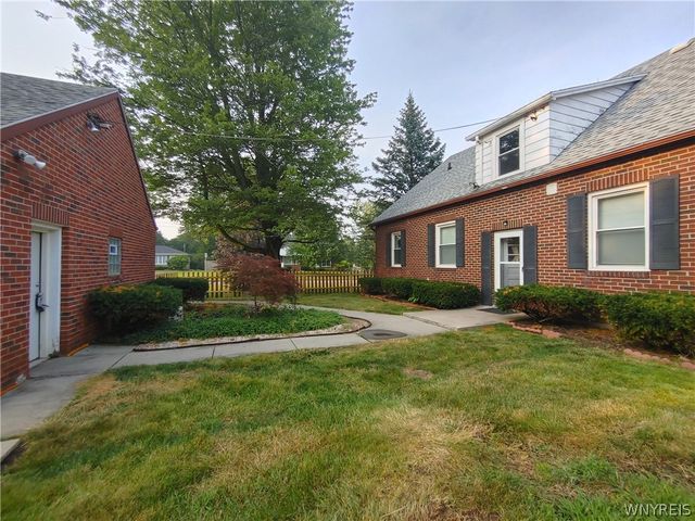 375 Beattie Avenue, Lockport City, NY 14094