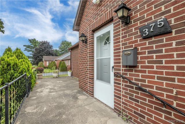 375 Beattie Avenue, Lockport City, NY 14094