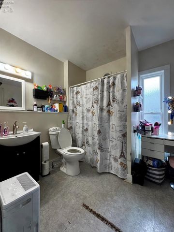 W 1203 Monroe Street, Sandusky, OH 44870