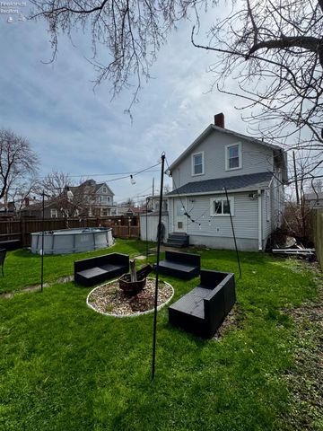 W 1203 Monroe Street, Sandusky, OH 44870