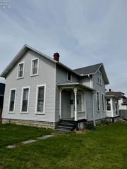 W 1203 Monroe Street, Sandusky, OH 44870