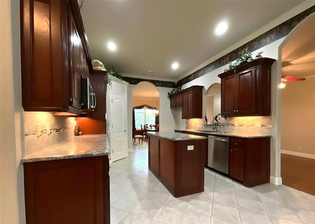 3805 Harrogate Drive, Norman, OK 73072